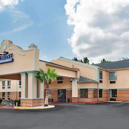 Baymont By Wyndham Hinesville Fort Stewart Area